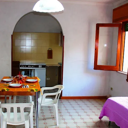 Locazione Turistica Villino Enrita 別荘 トロペーア